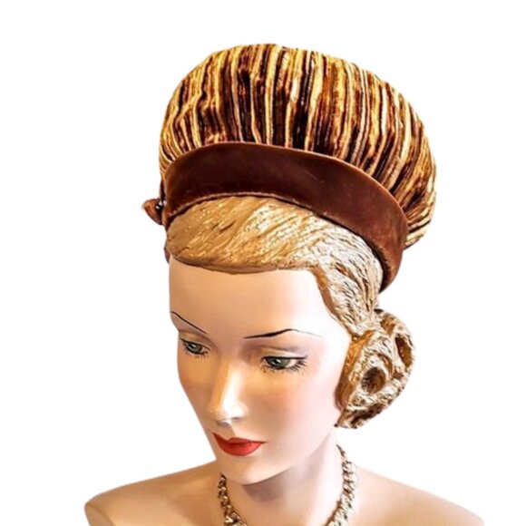 Lilly Dache' Accessories - 1960s Mod Vintage Designer Rust Velvet Pleated Big Bubble Style Hat Lilly Dache